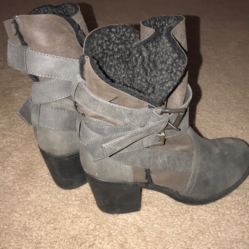 Report Sherpa Lined Boots